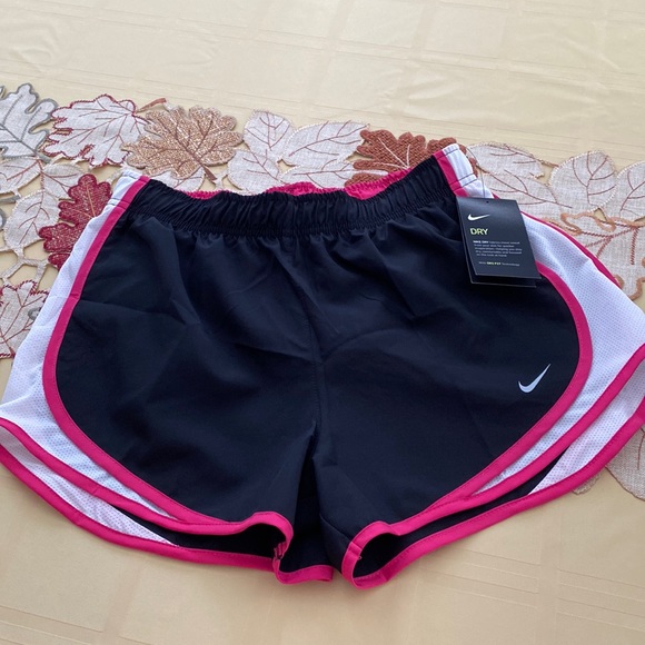 Nike Pants - NWT NIKE DRY Women Short. Size S With DRI-FIT Technology.Black